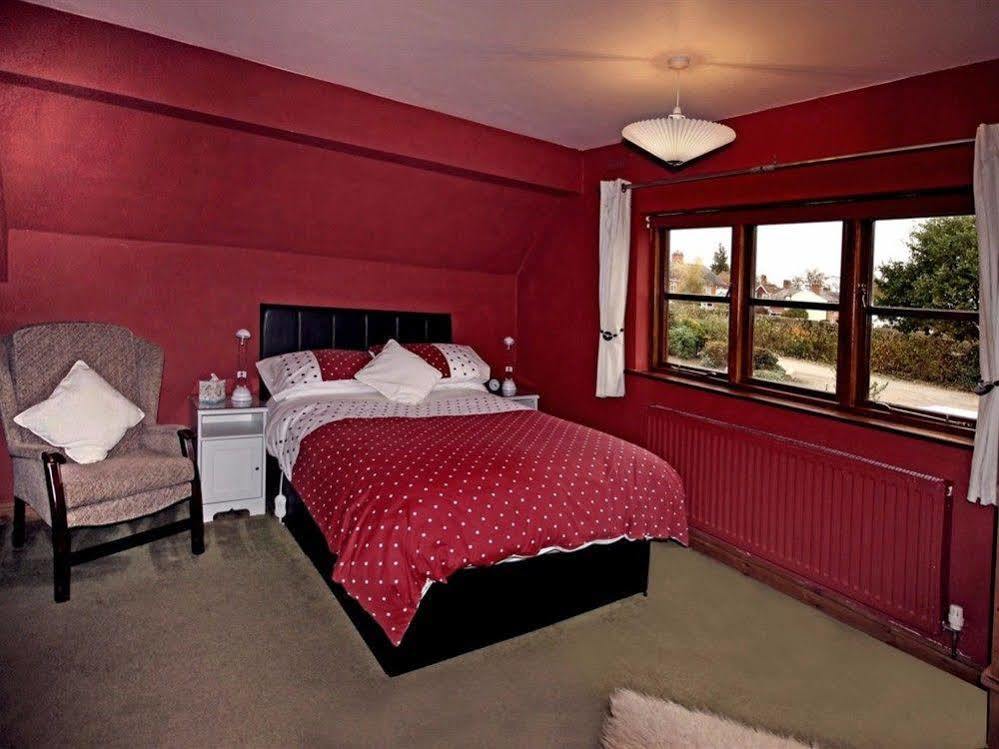 Castle Farmhouse Bed And Breakfast Glenfield Exterior foto